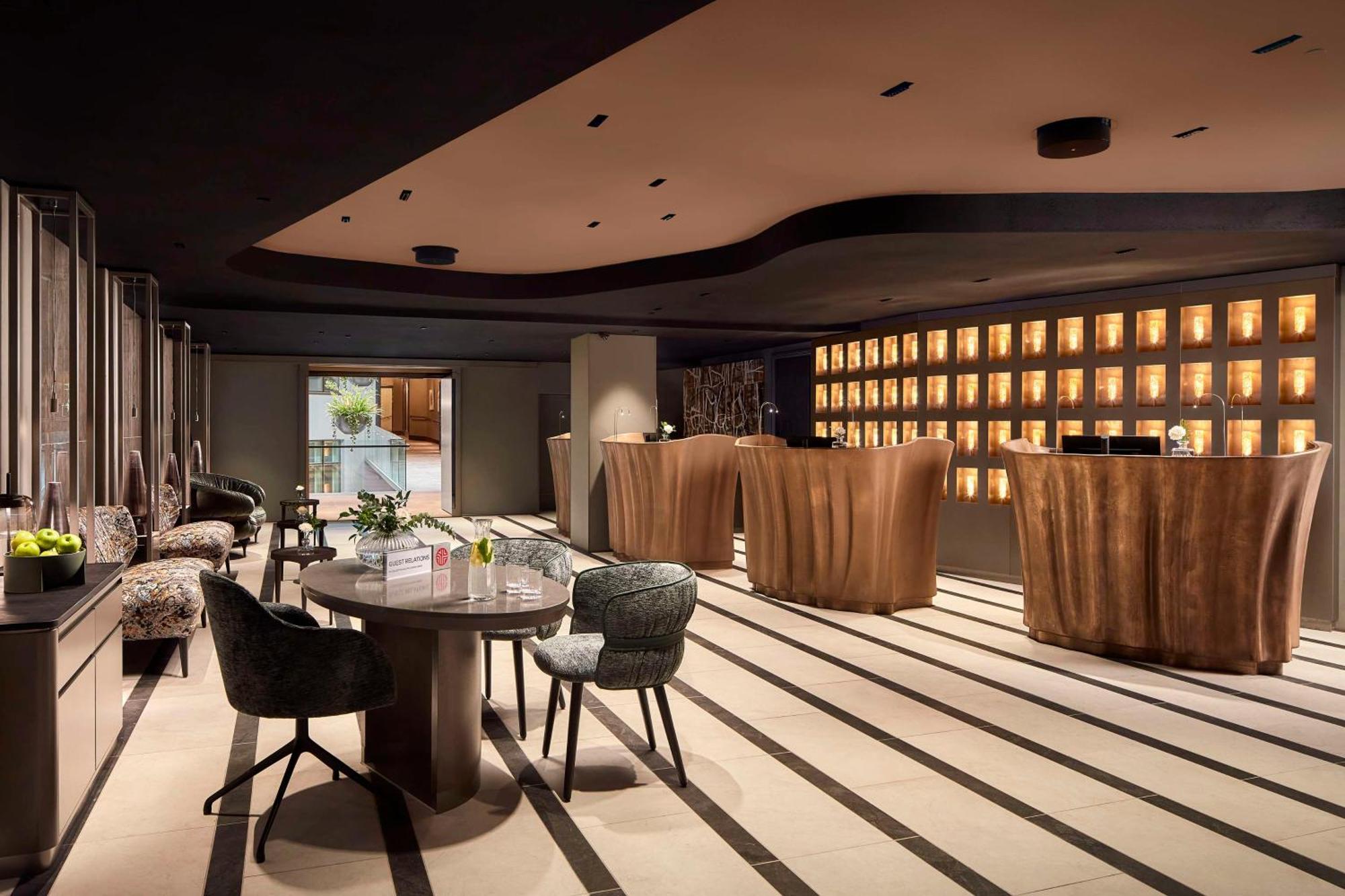Nh Collection Helsinki Grand Hansa Luaran gambar The interior of the lounge